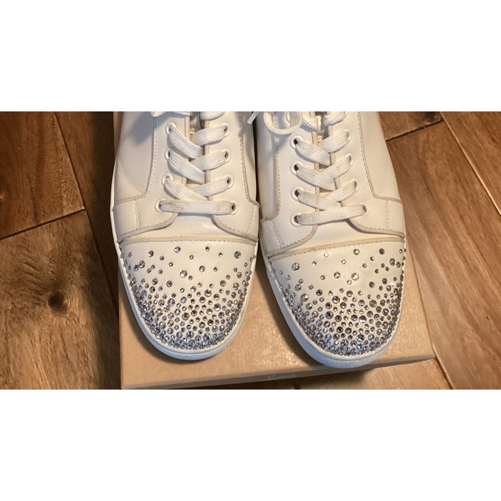 Low top Christian louboutin.